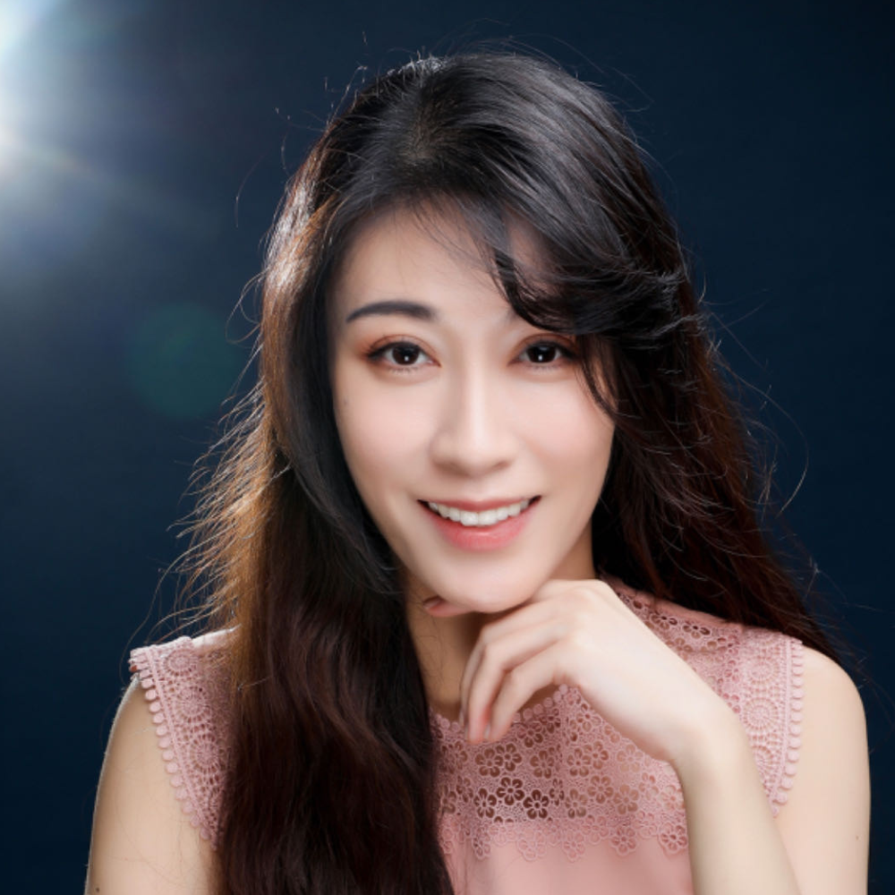 FHA26_FutureFWD_Profile_Smile_Huang